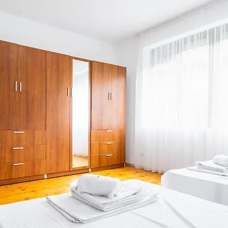 Elegant & Spacious In The Heart Of * 소피아
