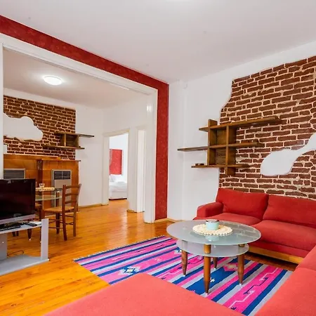 Elegant & Spacious In The Heart Of * 소피아